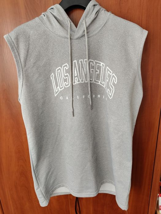 Bluza z kapturem bez rękawów