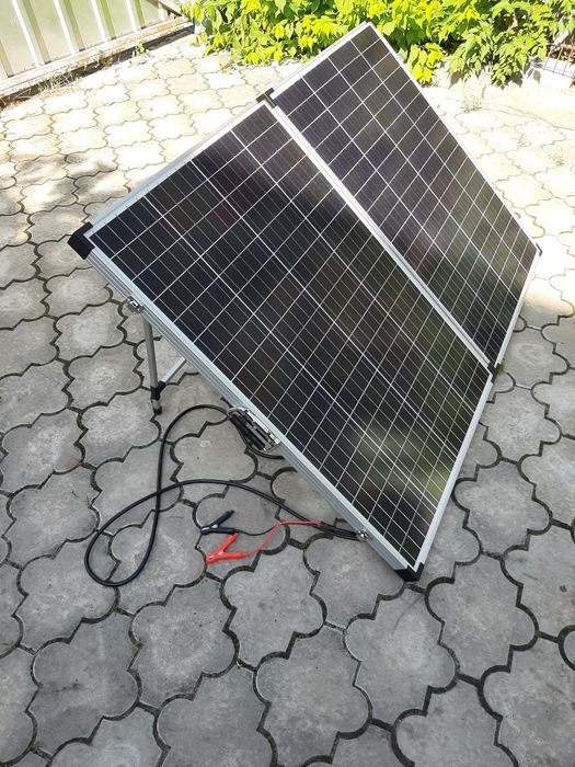 Переносна, складна сонячна панель 200Вт. Зарядка 12В, Зарядка USB