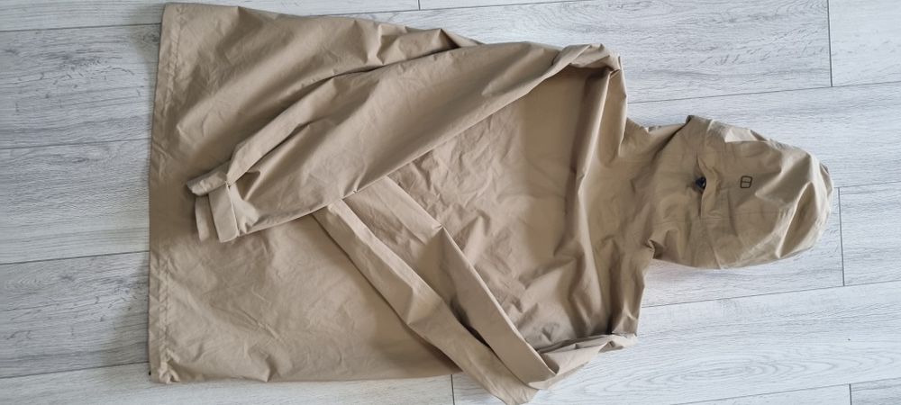 Berghaus  M.         .