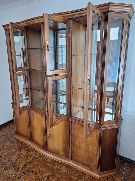 Móvel de sala - louceiro