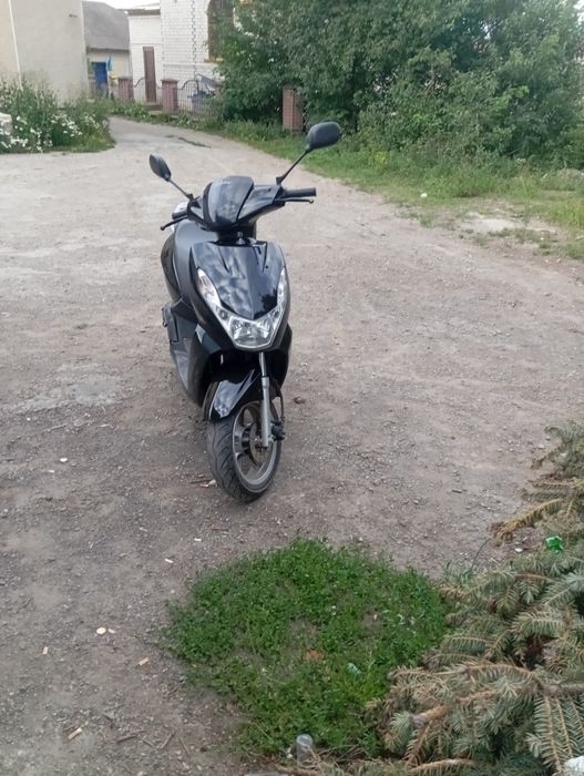 Продається скутер Пежо 80кубув