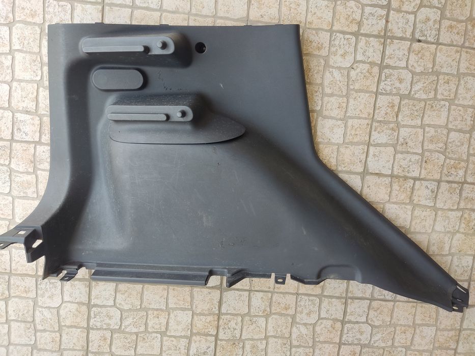 Consola grelha espelho mala plásticos vários interior Mitsubishi Colt