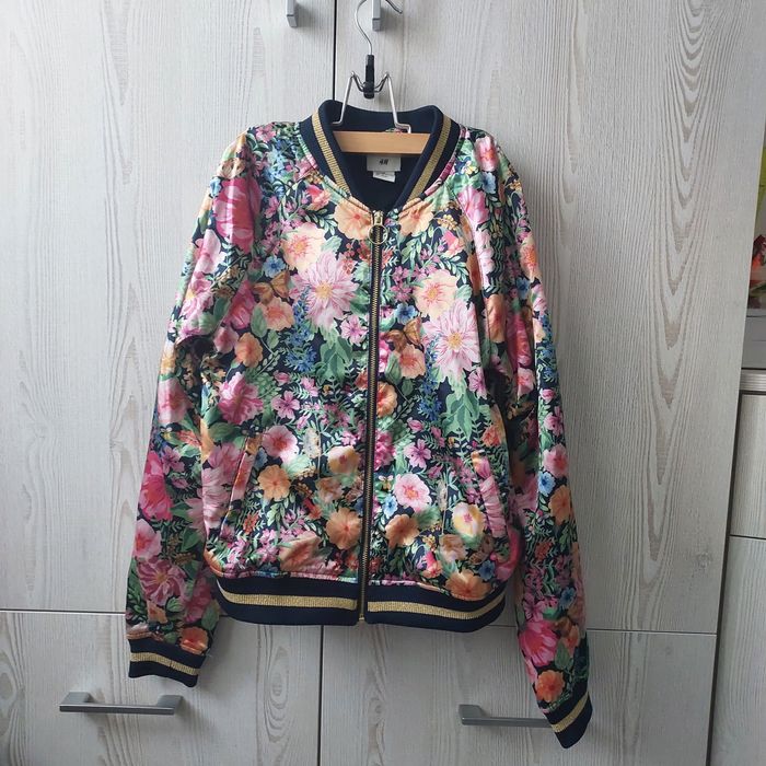 Kurtka bomberka wiosenna w kwiaty  h&m 146
