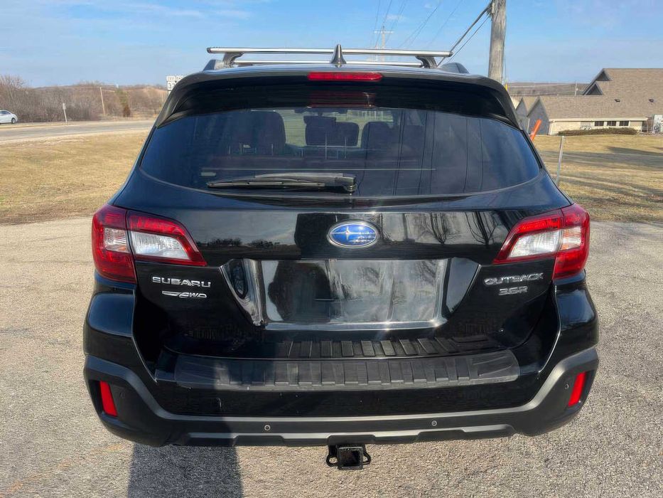 Subaru Outback      2018