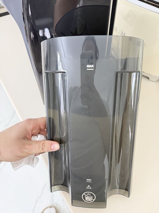 Baby Brezza — автоматичний приготувач дитячої суміші, майже новий