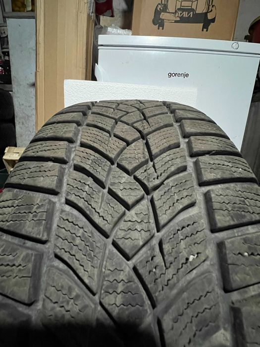 Opony 215/60 R16  felga stalowa z kołpakami