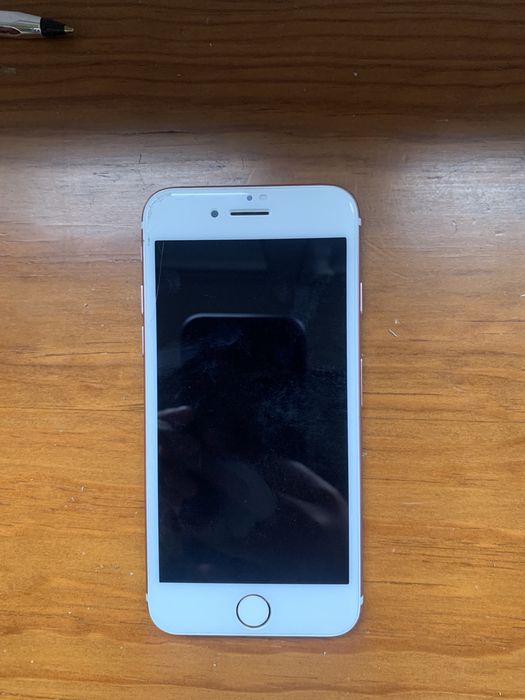 iPhone 7 32 GB in good condition64730097039747121