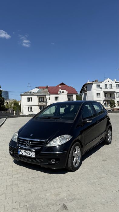 Продається автомобіль