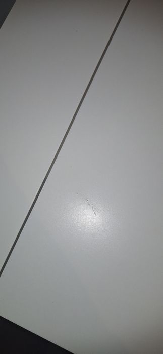 Biurko Alex IKEA – białe, nowoczesne, z dwiema szufladami