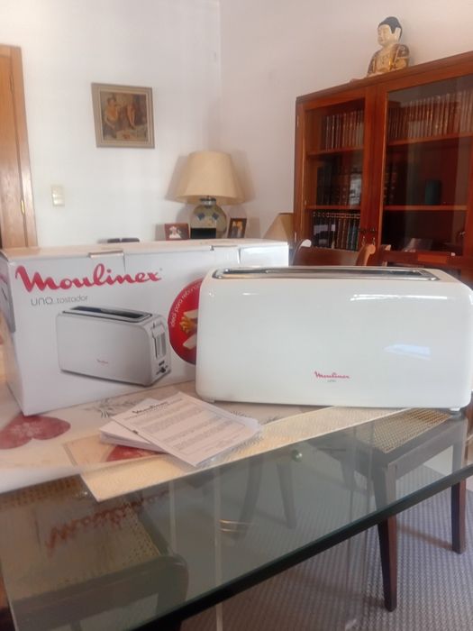 Torradeira Moulinex  nova