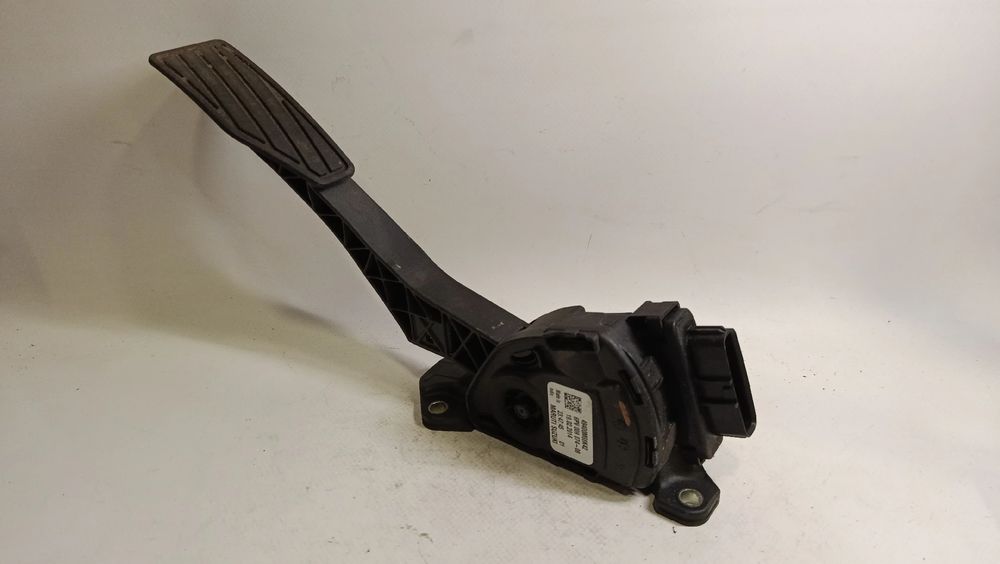 Pedal do acelerador SUZUKI Alto (GF)