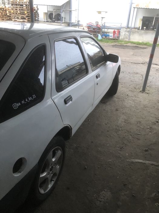 Продам форд сієра або обміняю