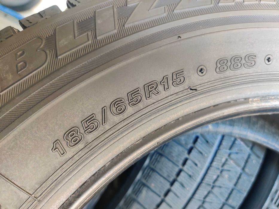 R15 185 65 Bridgestone Blizzak  зимові шини добрий стан