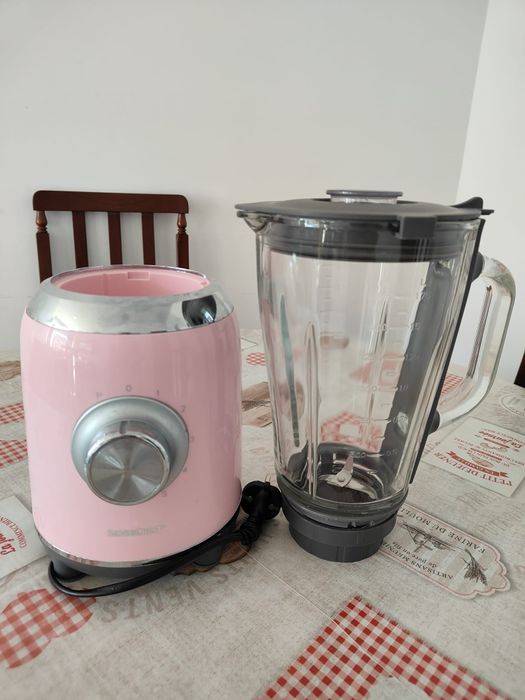 Liquidificador, pipoqueira e omeleteira