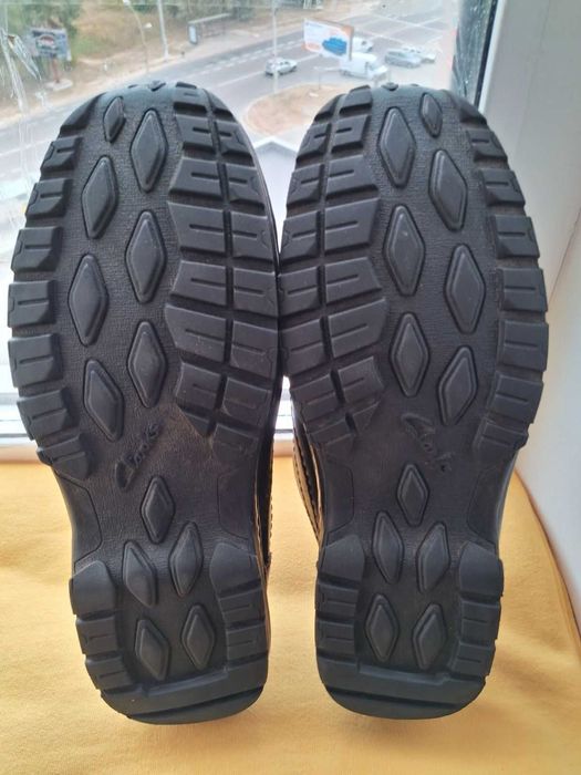 Кожаные туфли Clarks