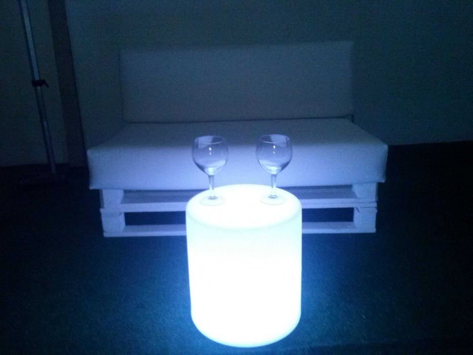 Mobiliario led mesas e bares liquidação