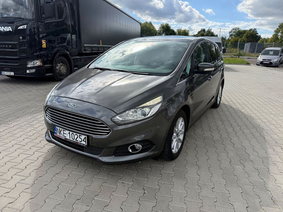 Ford S-Max
