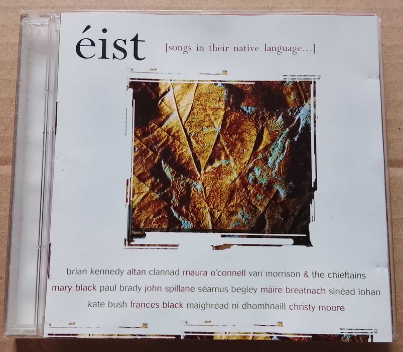 Éist (Songs In Their Native Language..) CD Folk Céltico Portes Grátis
