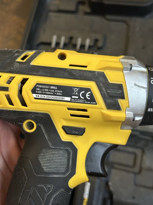 акумуляторний дриль шуроповерт powerplus