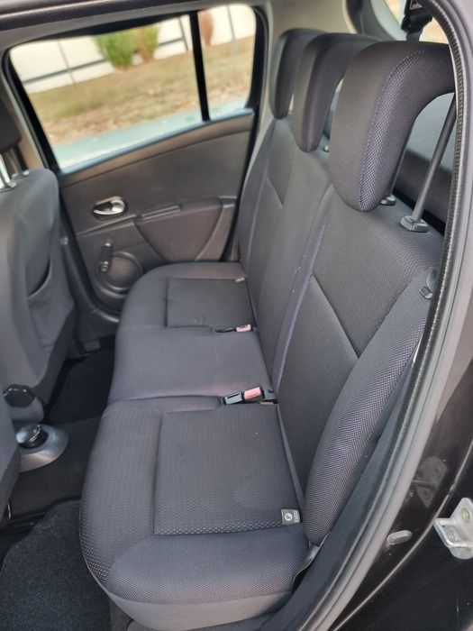 Renault clio 1.2 gasolina  ano 2006km 190