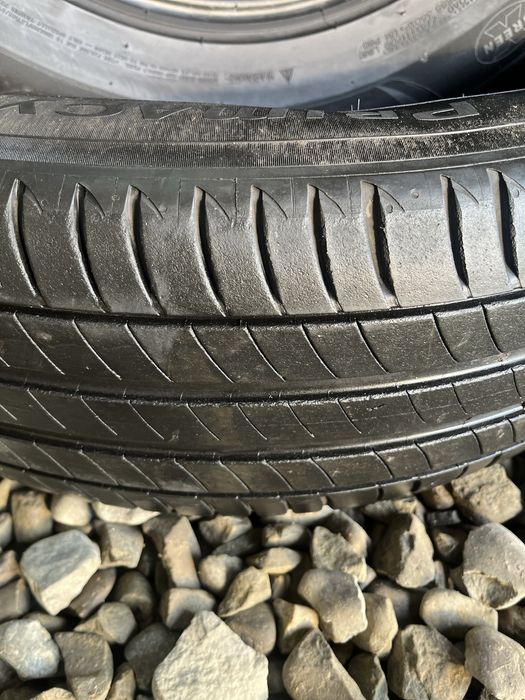 215/65 R17 2 шт. Michelin Primacy 3