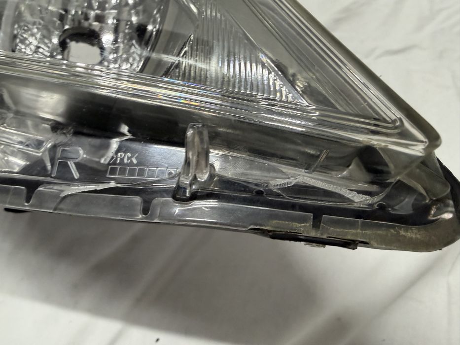Lampa Prawy Przód Toyota Yaris III 11-14r.