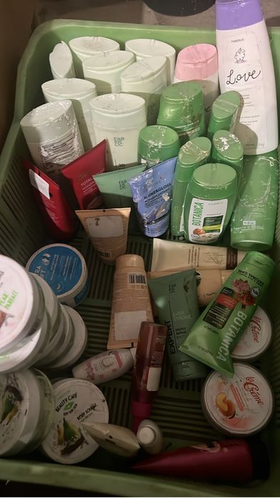 Kosmetyki Faberlic zestaw 50 sztuk