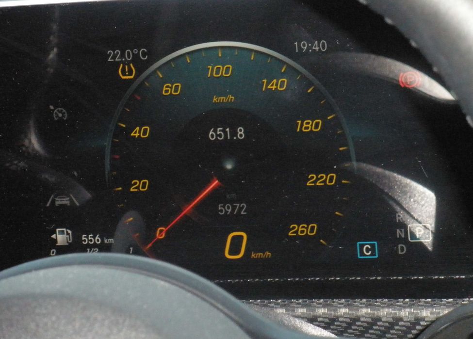Mercedes A180d como novo. Impecávél . Com apenas 6.000 kms reais