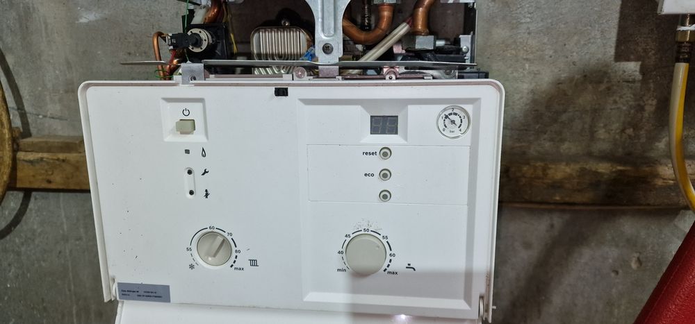 Котел JUNKERS BOSCH (Юнкерс) димохідний