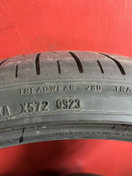 285/30/22 Pirelli P Zero