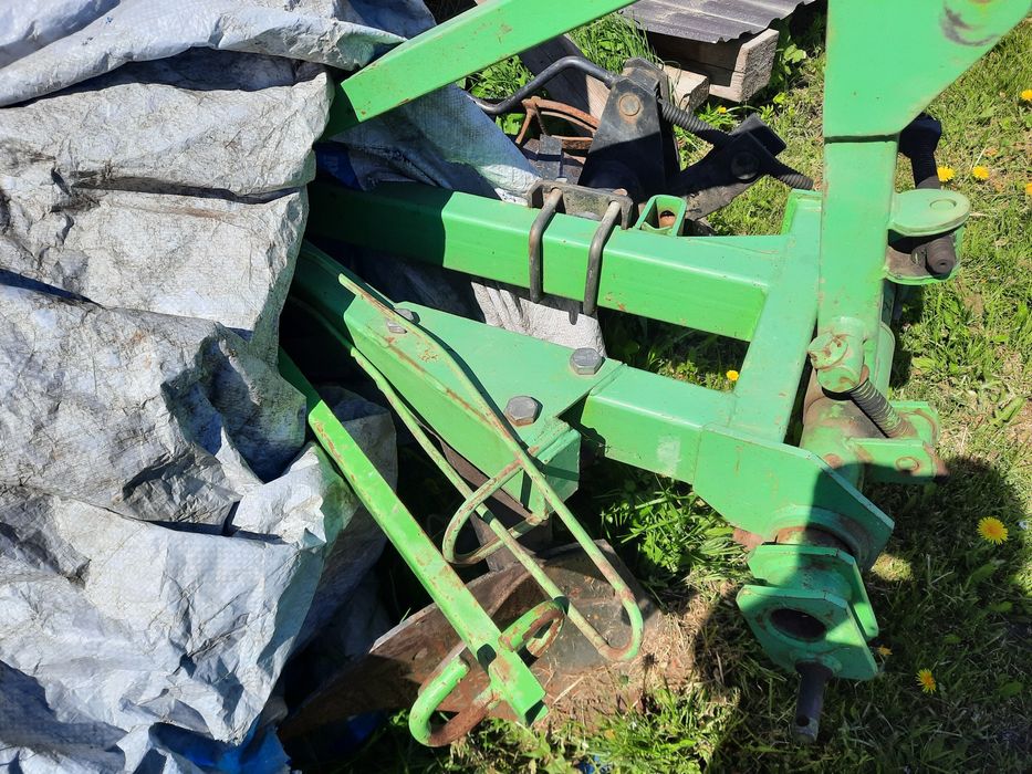 трактор ,мінітрактор