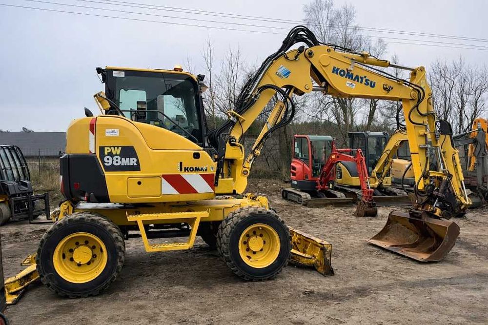 Komatsu PW98 2016r Rototilt koparka 11t Terex tw110 ew100 tb290 Wacker