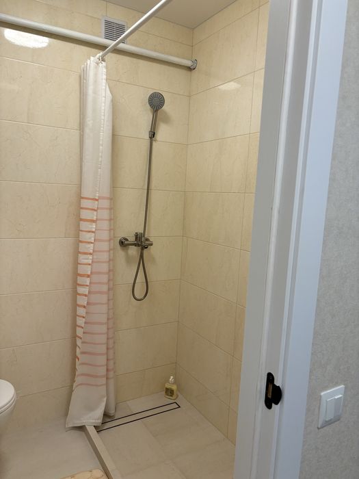 Квартира-студія подобово