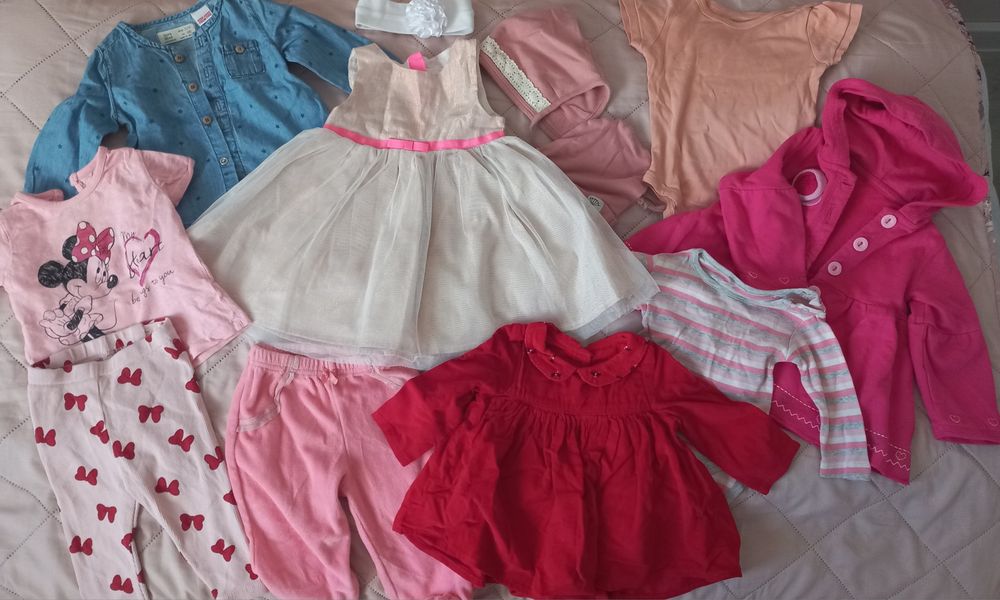 Duży zestaw paka ubranek dla dziewczynki 68