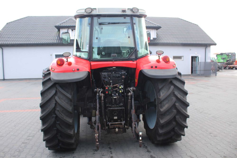 Ciągnik z Ładowaczem czołowym Tur Massey Fergusson 6475  z tuzem  6480