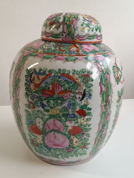 Jarrão motivos florais