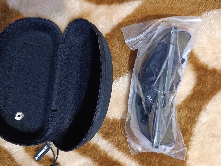 Продам тактические очки, новые.