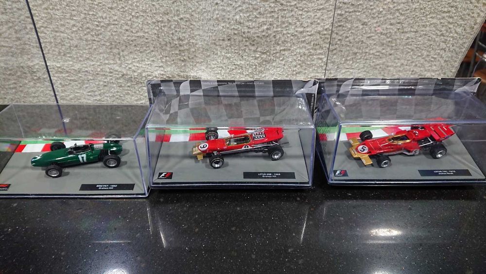 18 Miniaturas Formula 1 (Esc 1/43) - IXO / BRUMM / Minichamps / Burago