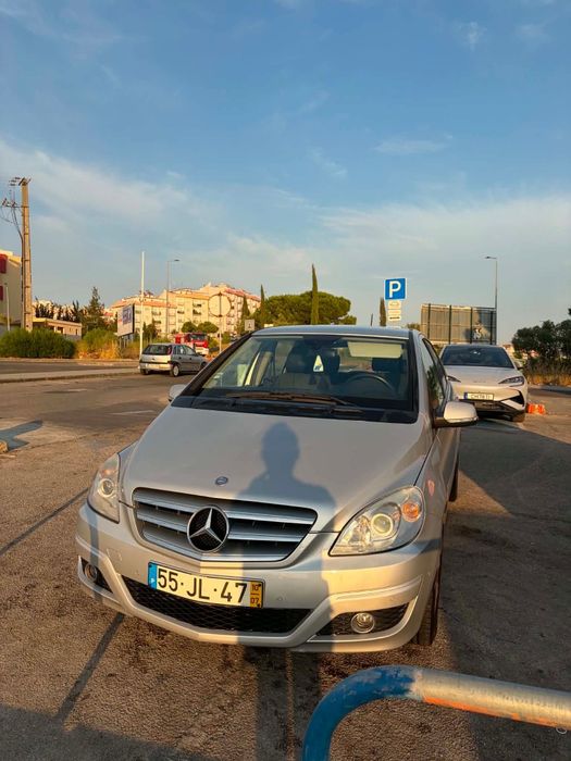 Mercedes b180 2110 c NEGOCIÁVEL