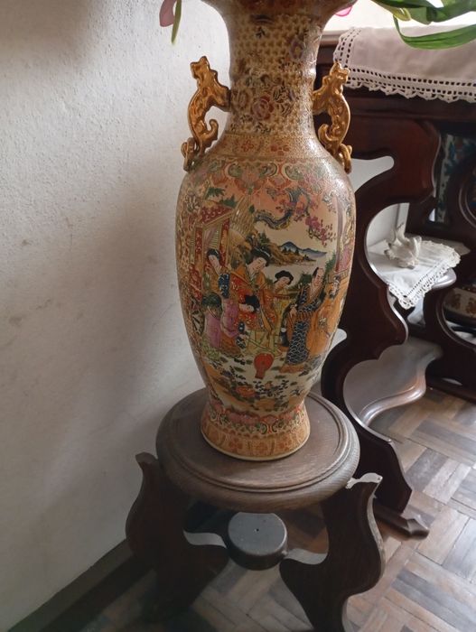 Vaso/Jarrão chinês em porcelana