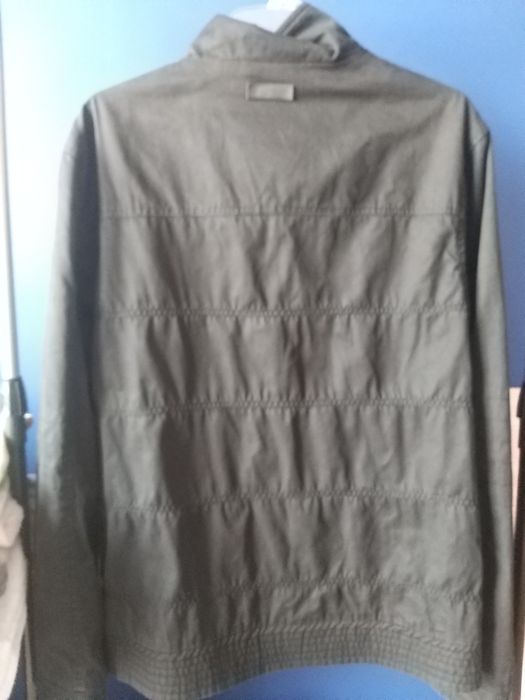 Kurtka czarna przejściowa