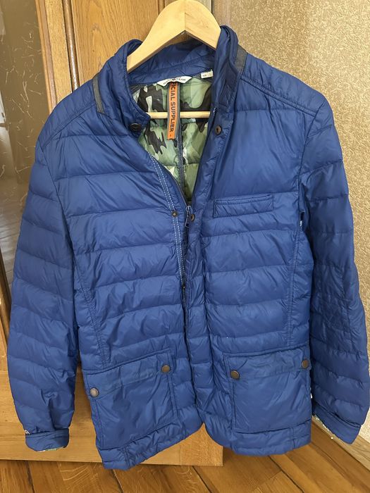 Курточка чоловіча