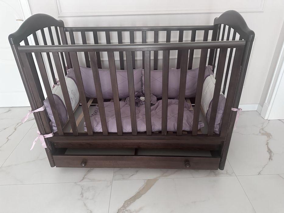 Продам дитяче ліжко, яке можна колихати