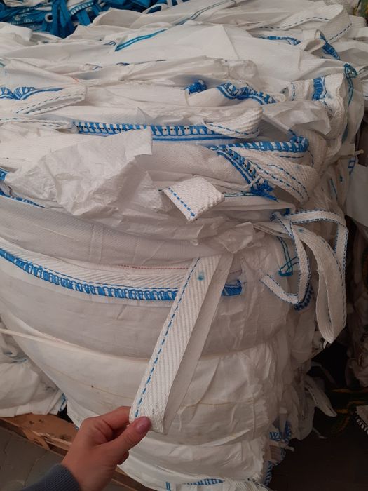 BIG BAG BAGI begi 98x98x136 cm z lejami