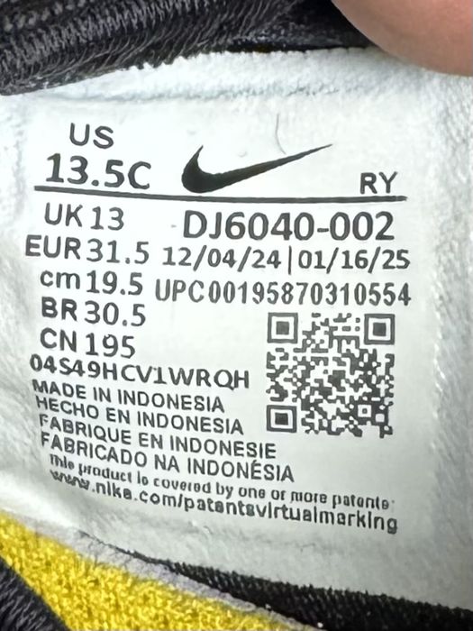 Nike Flex Runner кроссовки 31 размер детские беговые черные