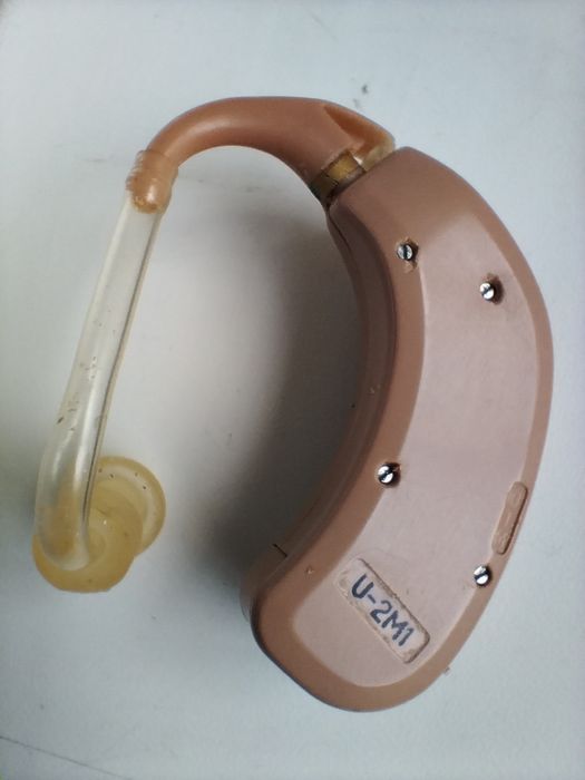 Слуховой аппарат  ,,ITON Z28,, и ,,TONDI,,