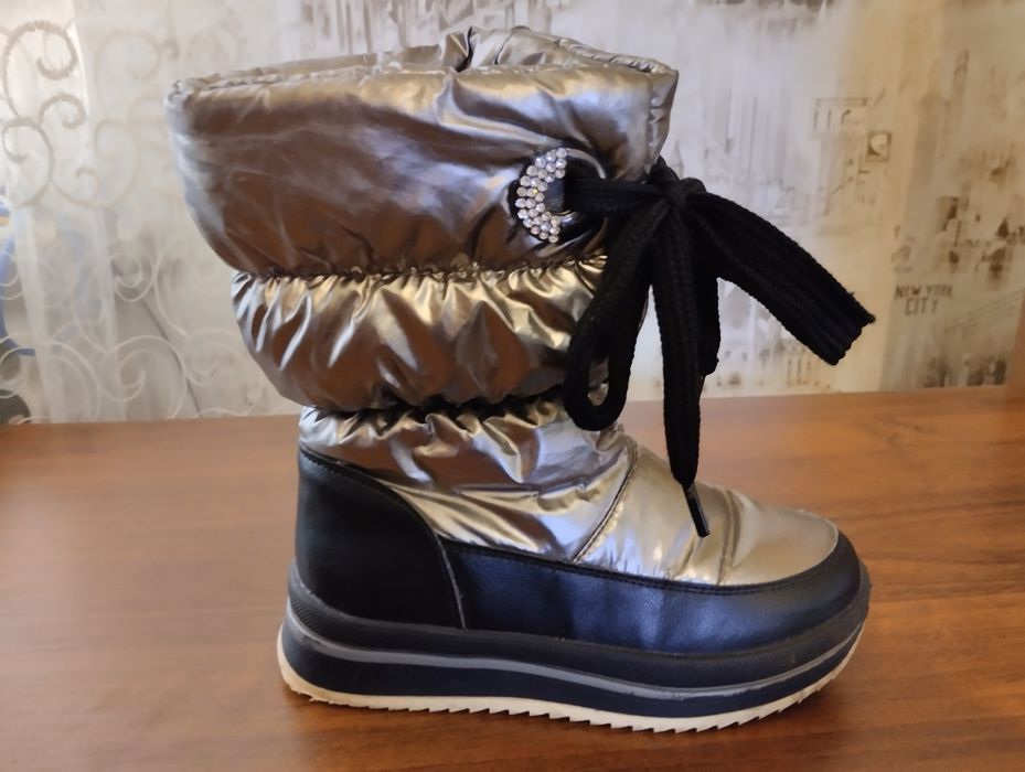 Сапожки для девочки