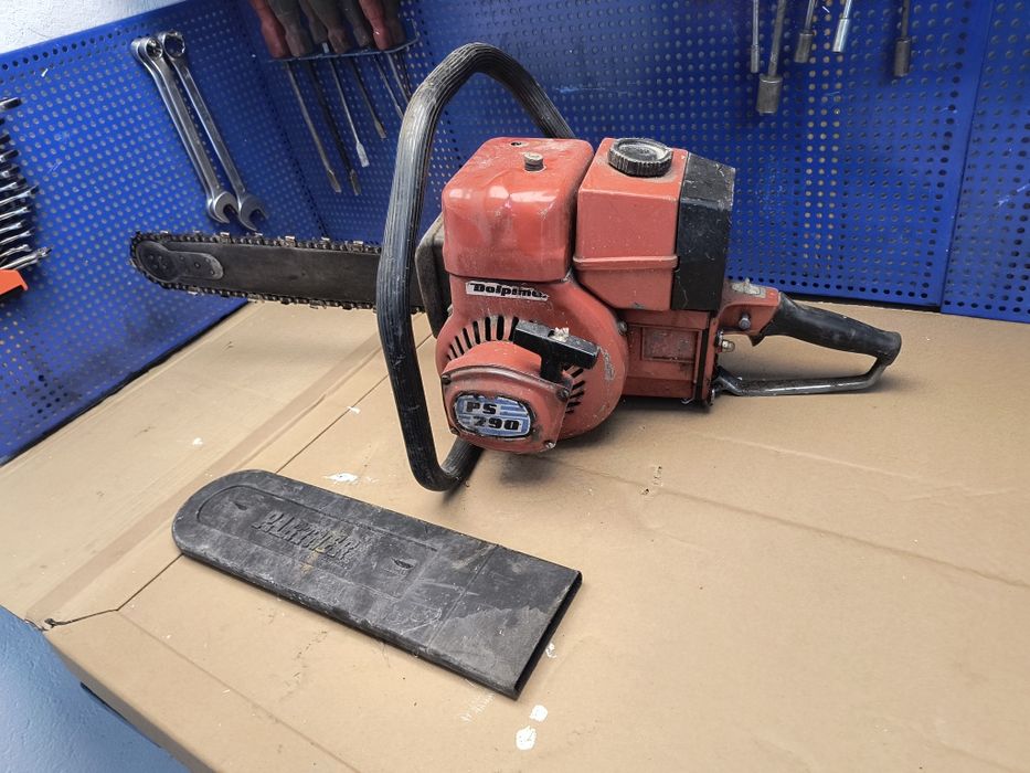 Polska piła spalinowa Dolpima model PS-290 do drzewa stihl