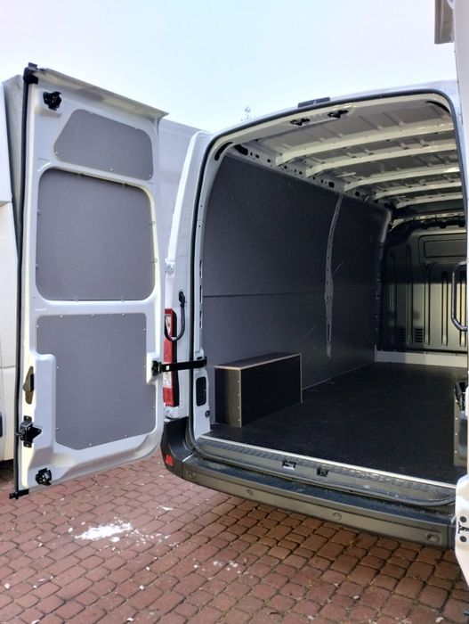 Zabudowa - podłoga, ściana, nadkola - RENAULT MASTER III L3H2