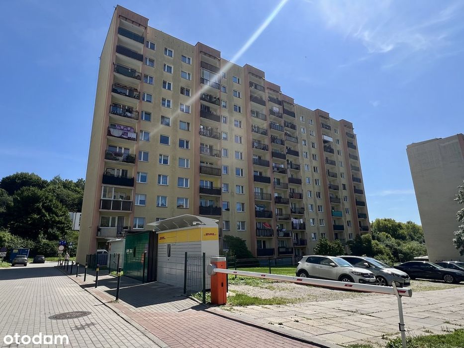 Przestrzeń | widok z okna| oddzielna kuchnia|możliwość 4 pokoi